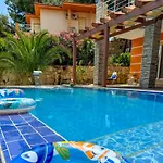 Vila Siesta *